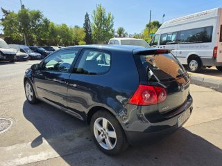 Volkswagen Golf 2005