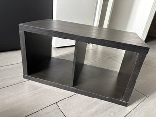 Estantería IKEA KALLAX 2 huecos negro-marrón
