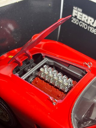 Ferrari 250 GTO (1962) Bburago 1:18 die-cast