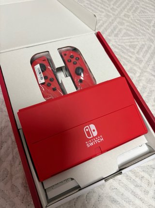 Nintendo Switch OLED Edición Mario Roja