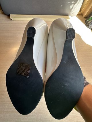 Tacones Blancos Abiertos