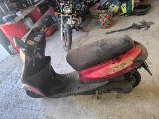 Yamaha Zest 80cc 2T Scooter
