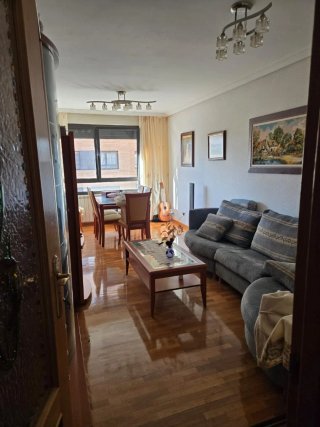 Se alquila habitación. En Palencia capital