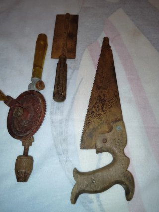 Set de 4 Herramientas Manuales Antiguas