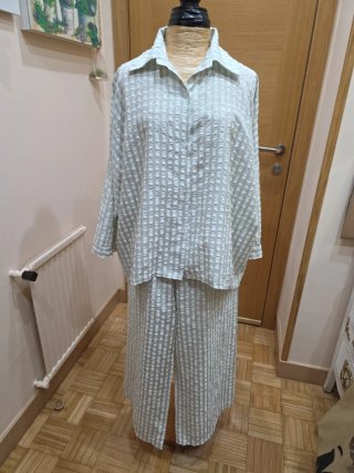 Conjunto Pantalón y Blusa Oversize