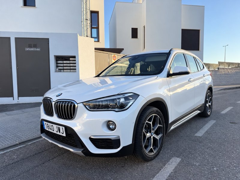 BMW X1 xDrive 18d (F48) 2017
