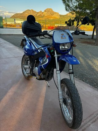 Moto Rieju SMX 125 Supermoto