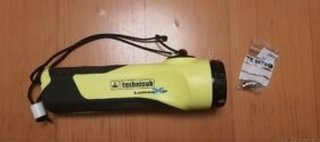 Foco de buceo alta iluminación.