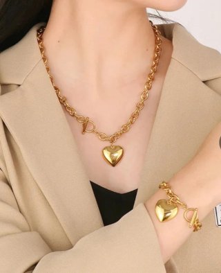 Conjunto de Collar y Pulsera con Corazón acero
