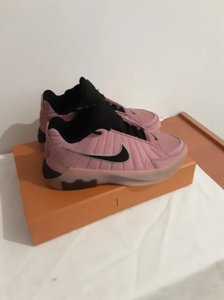 Zapatillas Nike LeBron Witness 9 Rosa