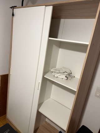 Armario de dos puertas correderas