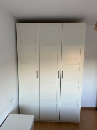 Armario IKEA Blanco de 3 Puertas