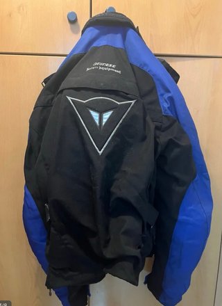 Chaqueta de Moto Dainese Negra y Azul