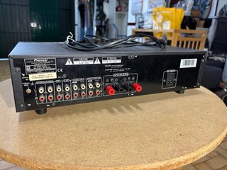 Amplificador Pioneer A-107 MOS