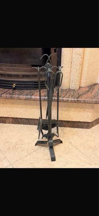 Chimenea curva madera y granito