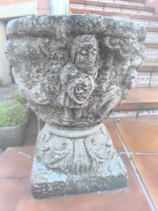 Jardinera de piedra con peana 2 unidades