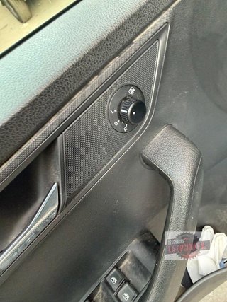 MANDO RETROVISOR Skoda Fabia (NJ3)(08.2014->)