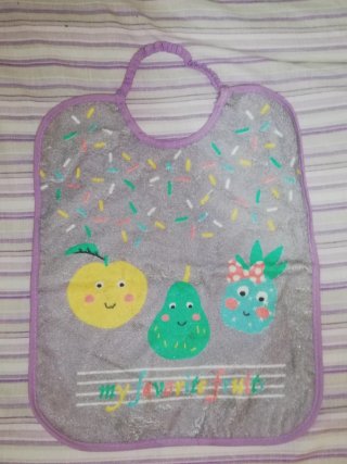 Babero impermeable