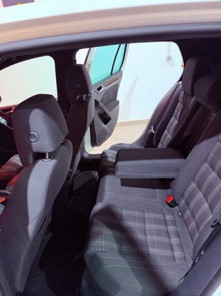 Volkswagen Golf 2012