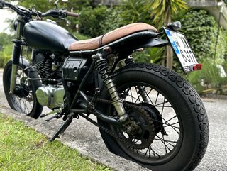 Yamaha SR250 brat restaurada 3559 km