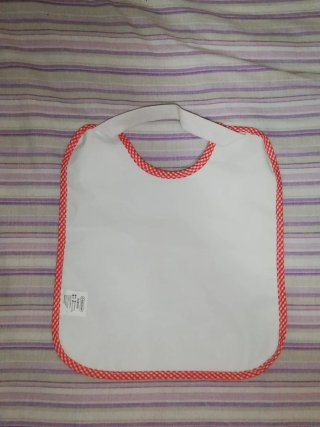 Babero impermeable