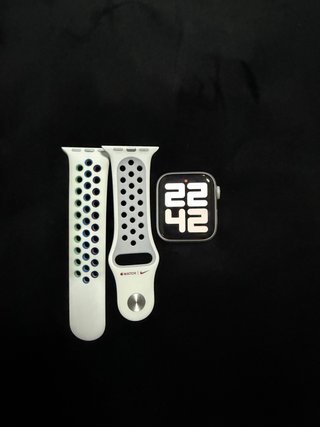 Apple Watch Nike+ Series 4 Plateado