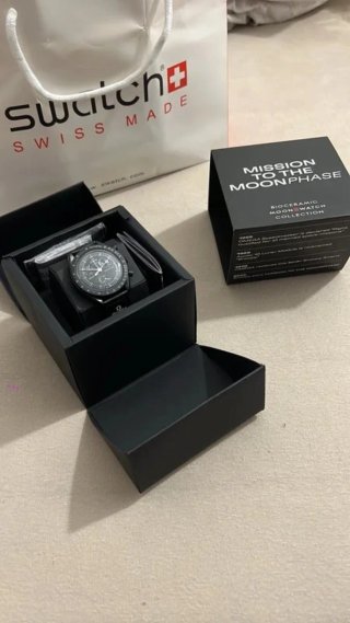 Omega x Swatch MoonSwatch Mission to Moonphase
