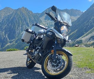 Suzuki V-Strom 650 XT 2024