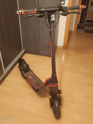 Patinete eléctrico Red Bull Race Take Up 10"-Nuevo