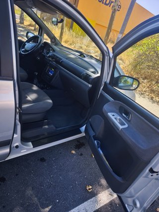 Ford Galaxy 130cv