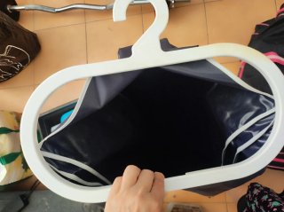 Cesto de ropa colgante negro