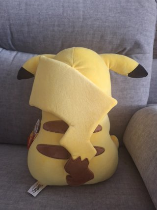 Peluche Pikachu