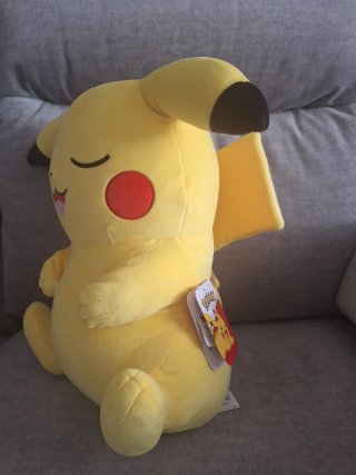 Peluche Pikachu
