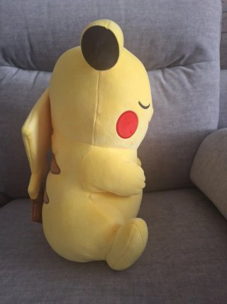 Peluche Pikachu