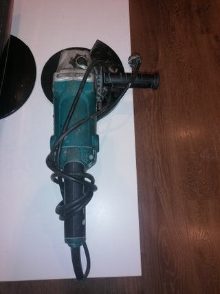 Radial Makita