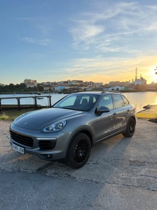Porsche Cayenne 2016