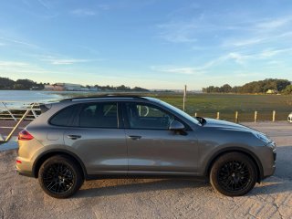 Porsche Cayenne 2016