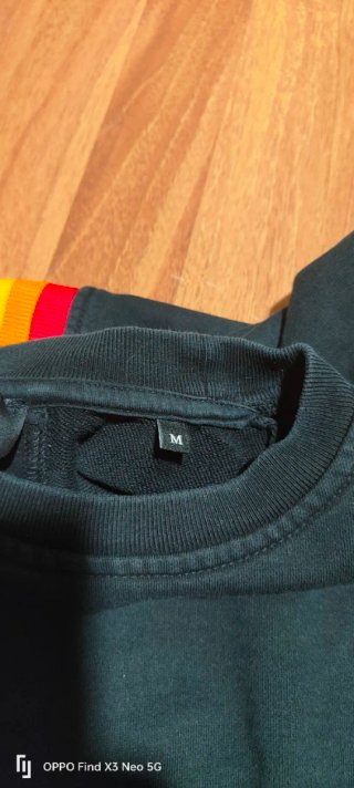 Felpa Diesel uomo nera con strisce arcobaleno