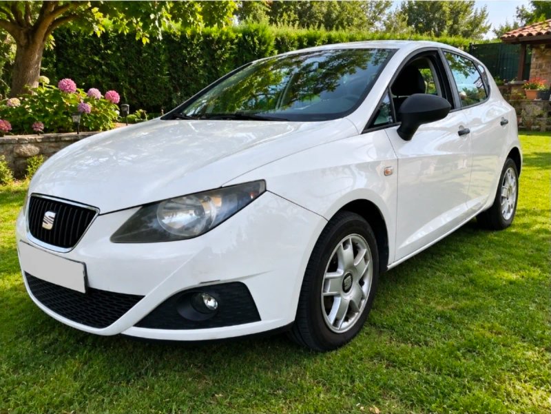 SEAT Ibiza 1.6 TDI CR Reference DPF 2011
