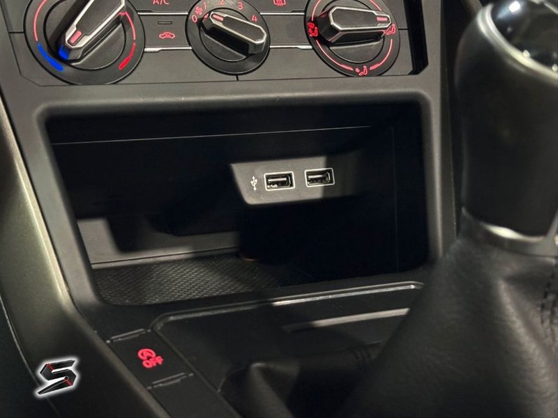 Volkswagen Polo 1.0 TSI Advance (2017-) 2018, foto 18