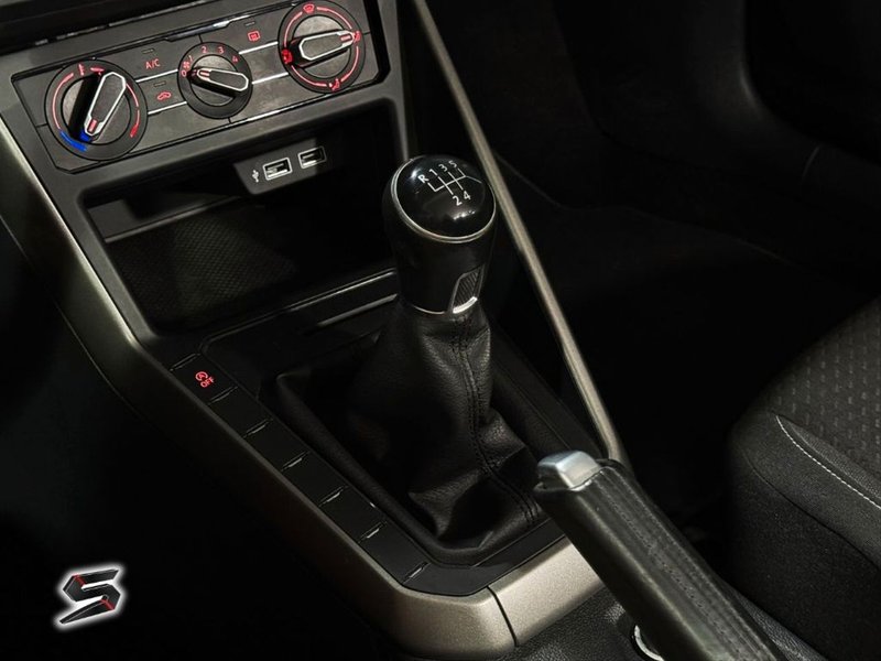 Volkswagen Polo 1.0 TSI Advance (2017-) 2018, foto 19