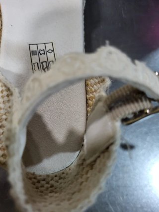 Zapatos de comunión encaje beis