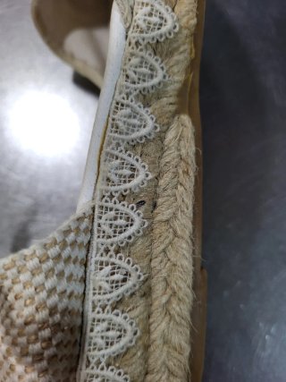 Zapatos de comunión encaje beis