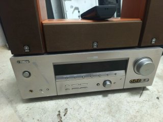 Amplificador Yamaha con Altavoces