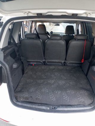 Volkswagen Touran 2012