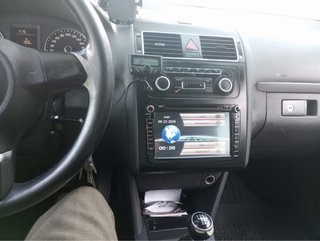 Volkswagen Touran 2012