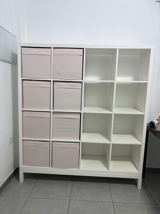 Estantería IKEA KALLAX 147x147 cm con 8 cajones