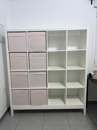 Estantería IKEA KALLAX 147x147 cm con 8 cajones