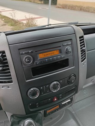 Mercedes-Benz Sprinter 2010
