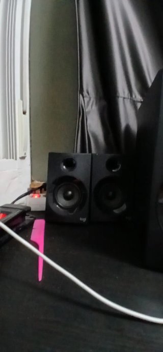 Altavoces Logitech Z607